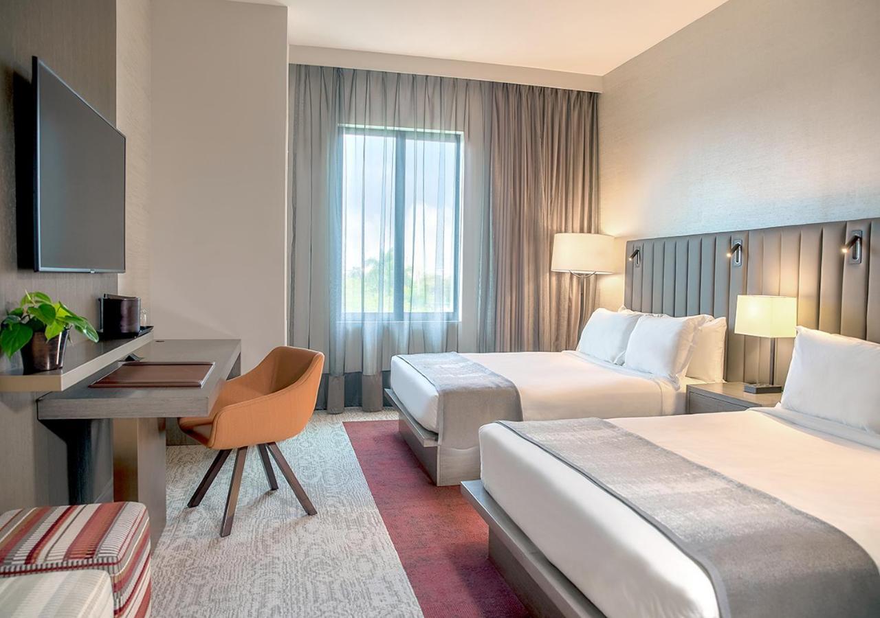 Thesis Hotel Miami Coral Gables, Curio Collection By Hilton Ngoại thất bức ảnh