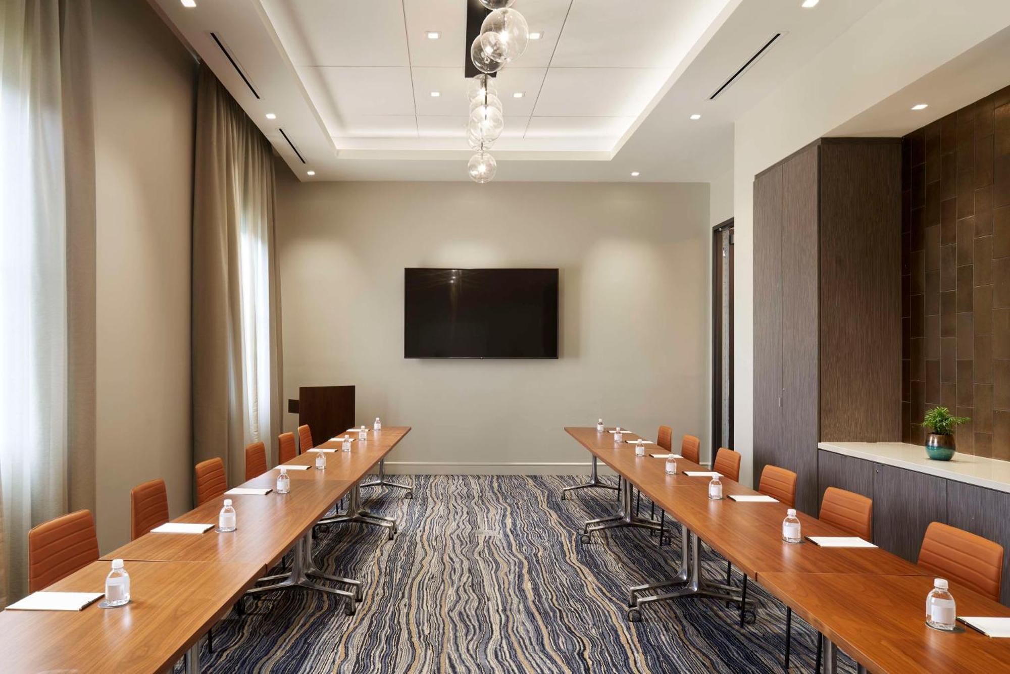 Thesis Hotel Miami Coral Gables, Curio Collection By Hilton Ngoại thất bức ảnh