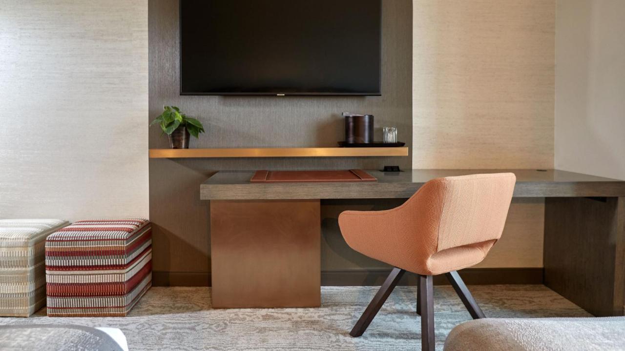 Thesis Hotel Miami Coral Gables, Curio Collection By Hilton Ngoại thất bức ảnh